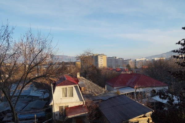 Вид из окна квартиры