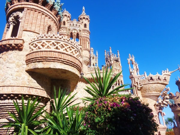 Замок Коломарэс