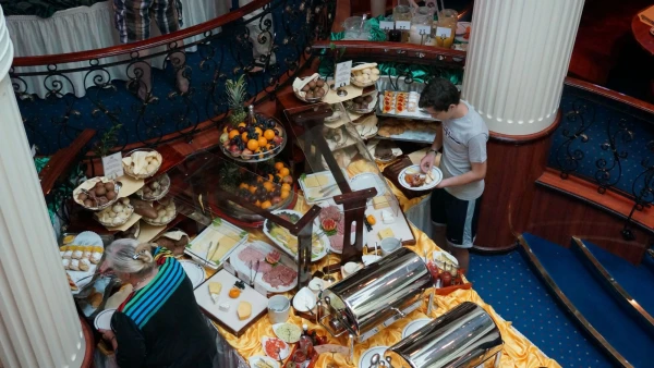 Сервировка завтрака