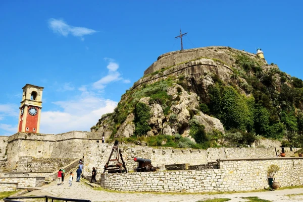 Старая крепость (Палео-Фрурио)  
