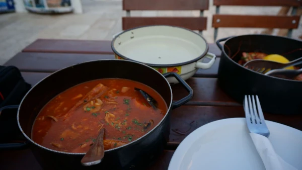 Таверна Локанда Пескария - Морепродукты с рисом в соусе