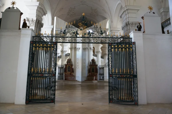 Монастырь Беллелай (Bellelay Abbey)