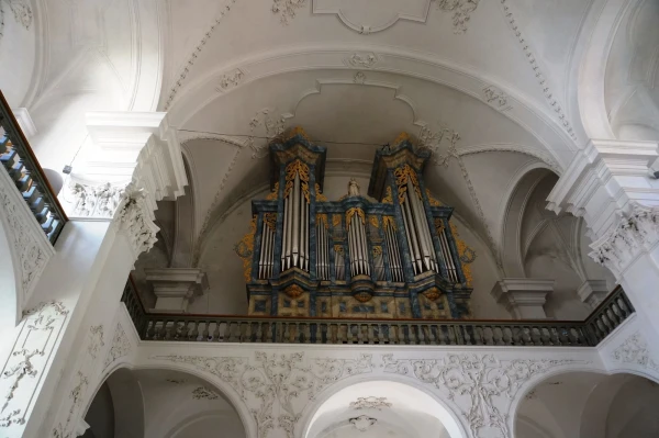 Монастырь Беллелай (Bellelay Abbey)