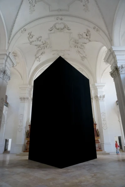 Зеркало в монастыре Bellelay Abbey