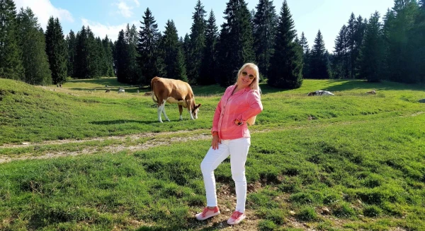 На лугах у монастыря