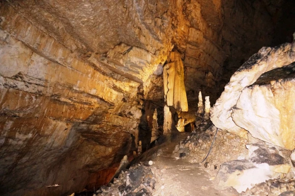 Пещеры Реклер (Grottes de Réclère)