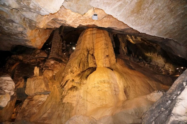 Пещеры Реклер (Grottes de Réclère)