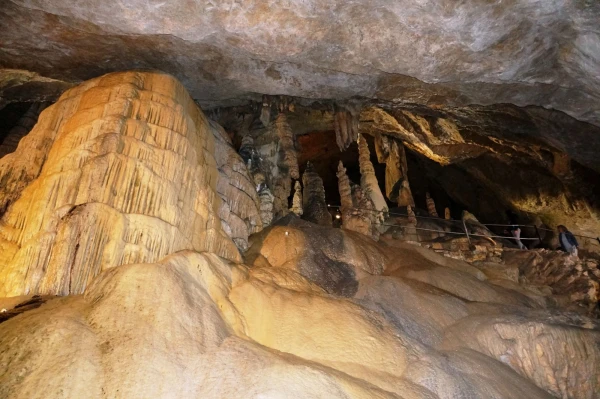 Пещеры Реклер (Grottes de Réclère)