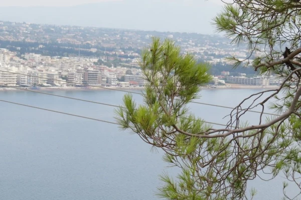 Лутраки, вид с горного серпантина.