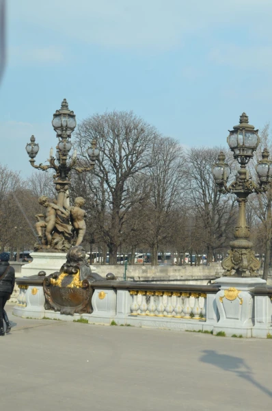 На мосту Александра III