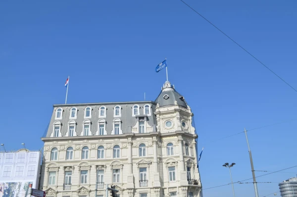 На улицах Амстердама