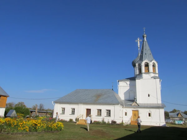 Знаменский монастырь