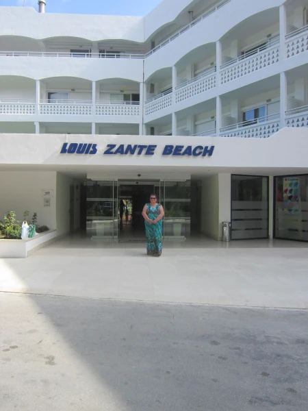 LOUIS ZANTE BEACH" - ПРЕКРАСНЫЙ ОТЕЛЬ ДЛЯ СЕМЕЙНОГО ОТДЫХА
