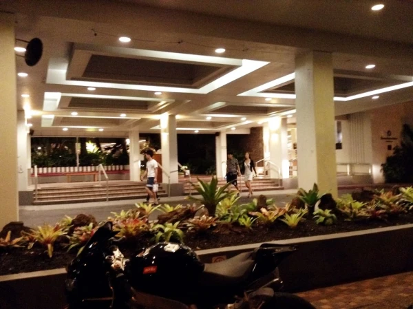 Sheraton Princess Kaiulani вечером