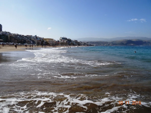 Playa de Las Canteras: "наш" кусочек пляжа...