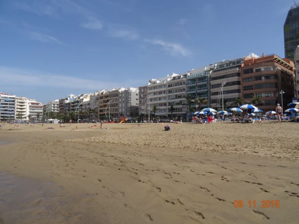 Playa de Las Canteras: "наш" кусочек пляжа...