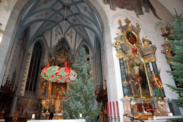 Pfarrkirche St. Mauritius - католическая приходская церковь св. Маврикия.