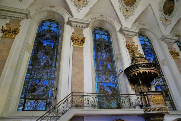 Витражи