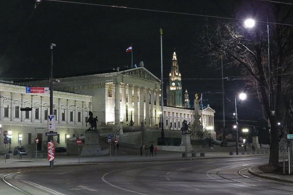 Парламент