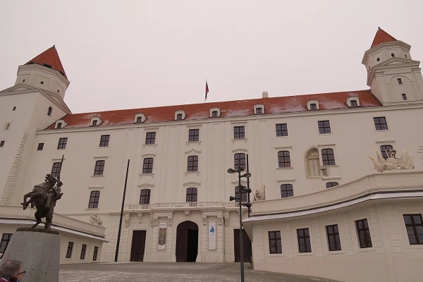 крепость Братиславский град