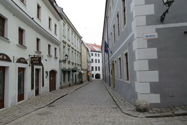 Братислава