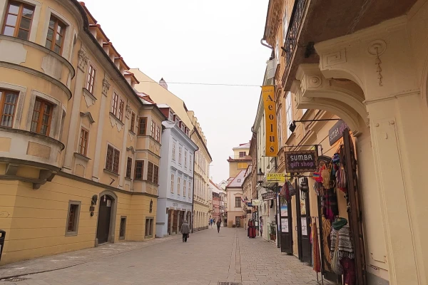 Братислава