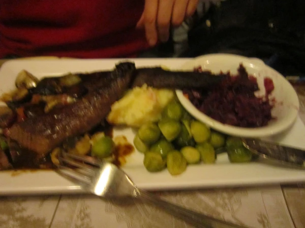Зайчатина с овощами-гриль