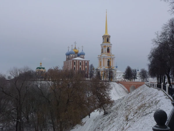 Ансамбль Рязанского кремля с набережной р.Трубеж