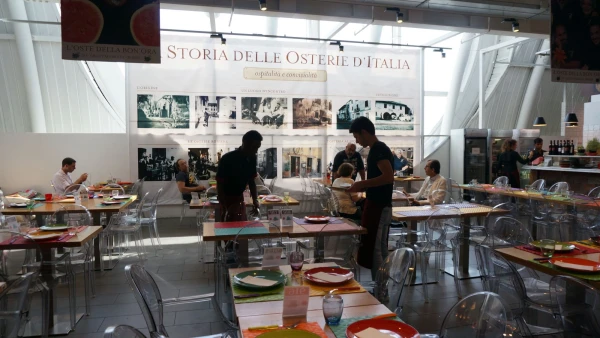 Супермаркет еды EATALY