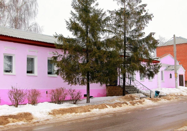 Будущий Александр III  тут останавливался