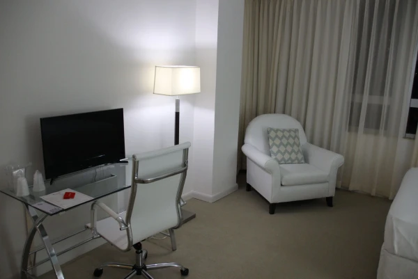 Deauville Beach Resort 3* (Майами-Бич).