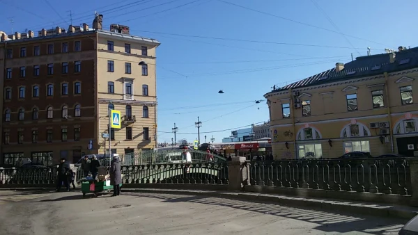 Мостик через набережную канала Грибоедова