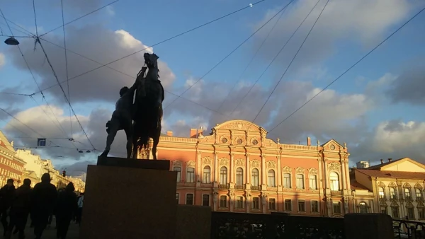 Аничков мост
