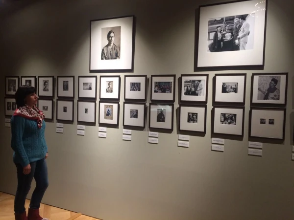 Редкие фотографии Фриды на выставке