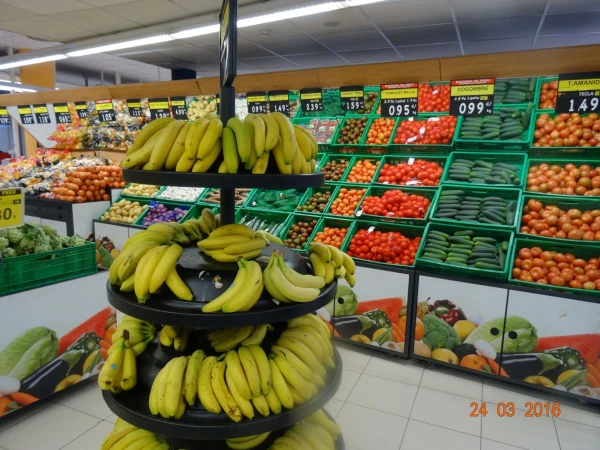 Arenas de Barcelona: Mercadona...