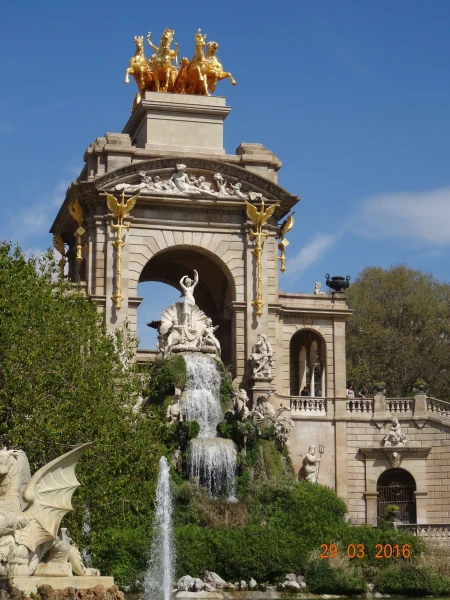 Cascada Monumental