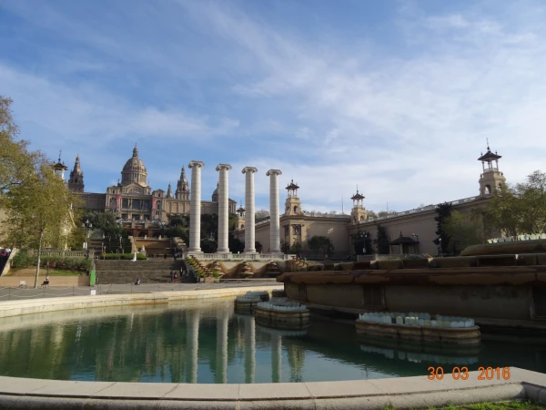 Plaça de Josep Puig i Cadafalch 
