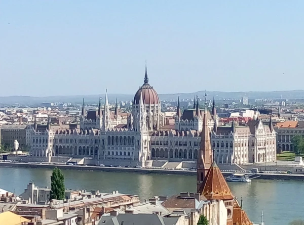 Красавец Парламент