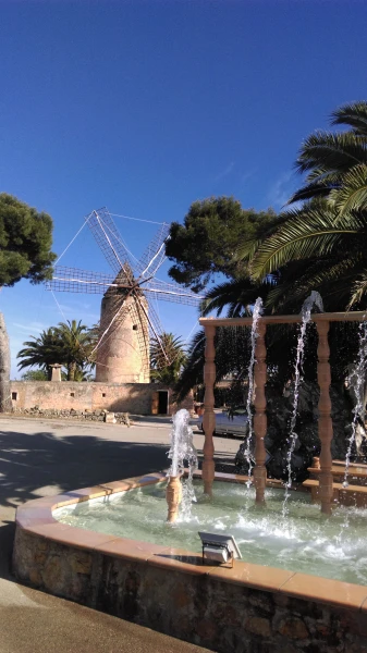 Restaurante Es Molí D'En Sopa: Carretera de Manacor a Porto Cristo, km 4