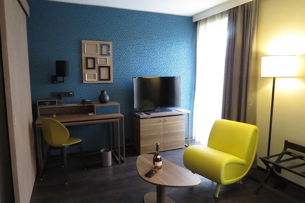 апартотель Adagio Koln City