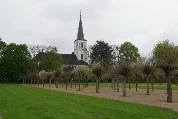 Брюль, Christuskirche