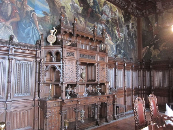 Кёнигсвинтер, Schloss Drachenburg