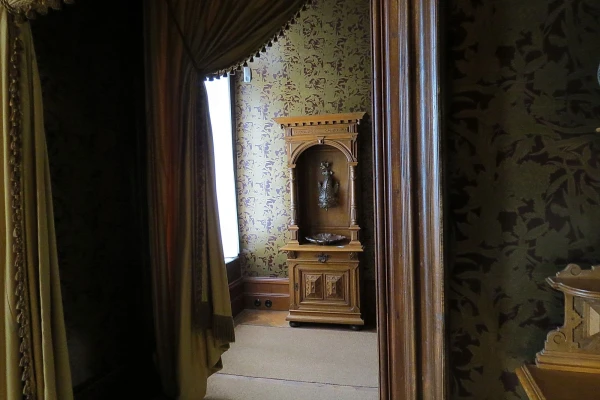 Кёнигсвинтер, Schloss Drachenburg