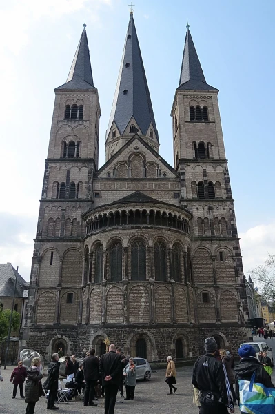 Бонн, Bonner Münster