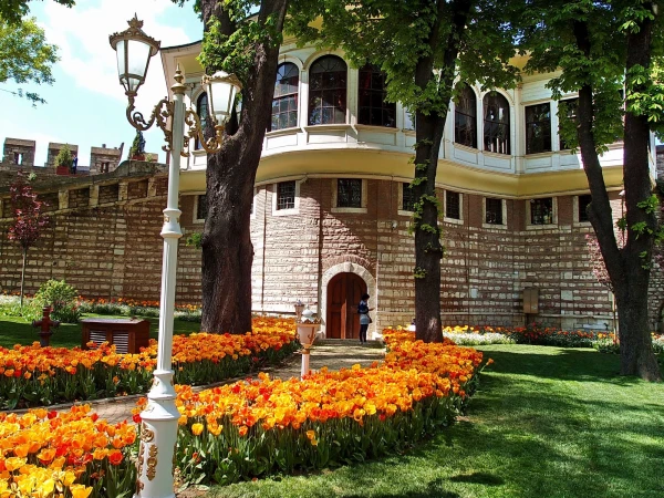 В парке Гюльхане…
