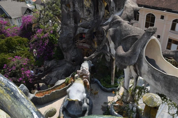 Crazy House