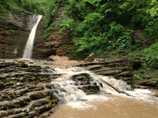 Водопад Шнурочек