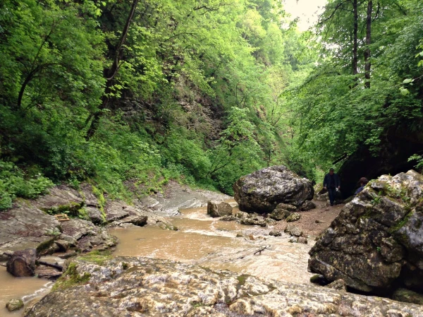 Пороги водопада Шнурочек