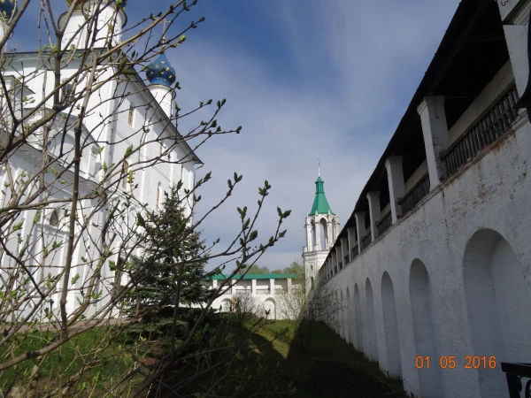 Спасо-Яковлевский монастырь 