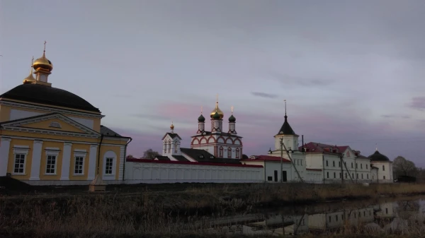 Троице-Сергиев Варницкий монастырь. Прогулка перед сном...